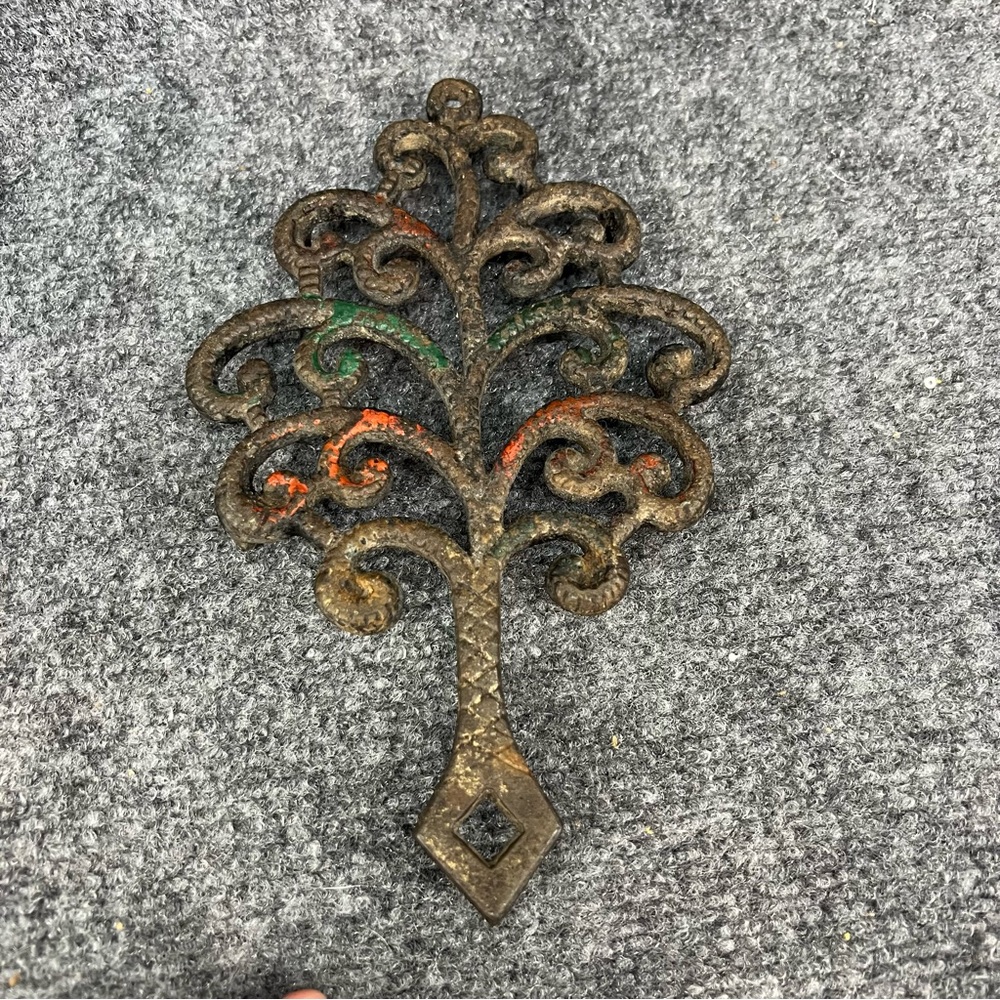 Vintage Cast Iron Family Tree Footed Trivet by John Zimmerman Harner J.Z.H. 1951